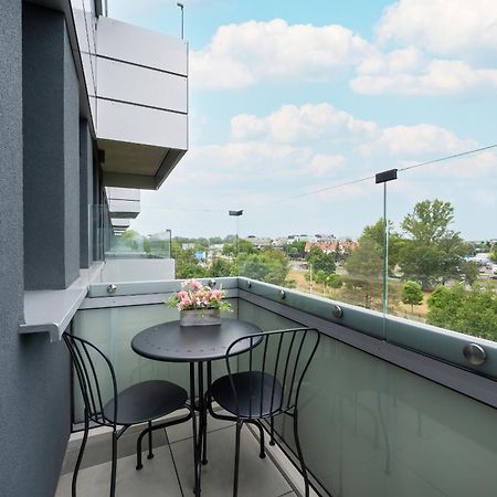 Apartamenty Zwycieska Z Klimatyzacja, Free Garage Wroclaw By Noclegi Renters Екстериор снимка