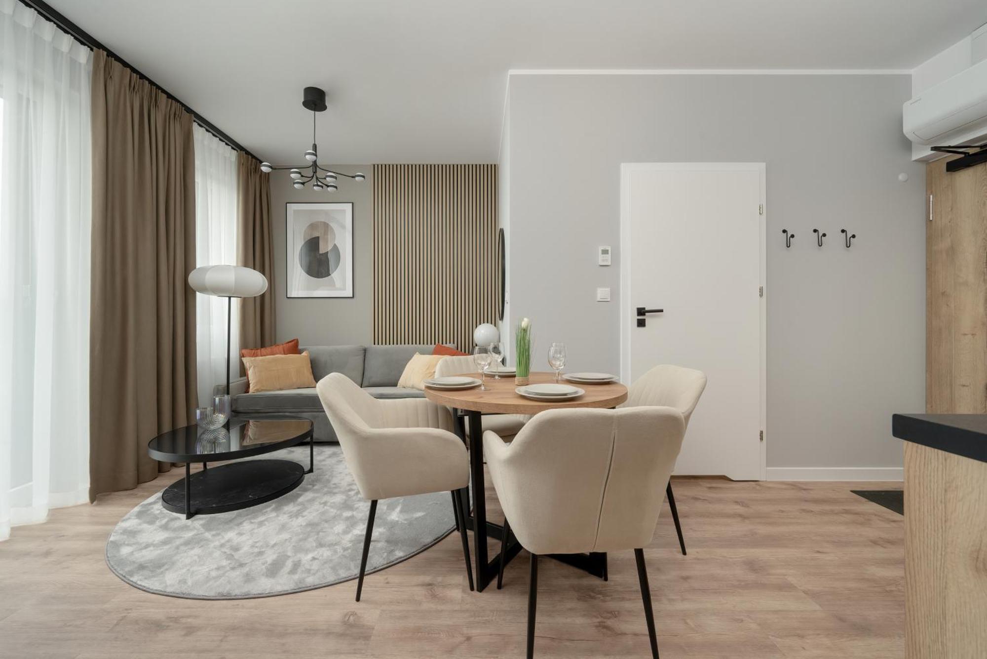 Apartamenty Zwycieska Z Klimatyzacja, Free Garage Wroclaw By Noclegi Renters Екстериор снимка